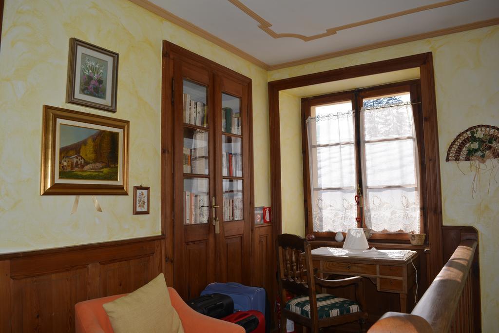 Hotel Villa Tedaldi Грессоне-Сен-Жан Экстерьер фото